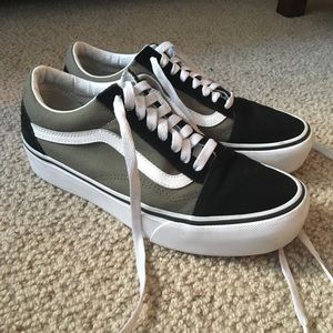 Vans Old Skool Platform Sneakers
